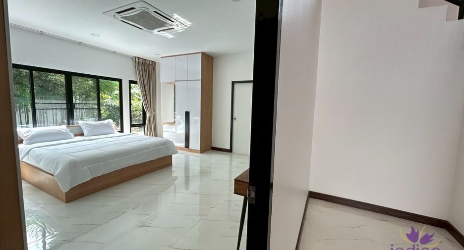 For sale 5 bedrooms house in San Sai, Chiang Mai