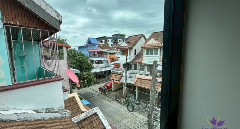 出售 3 卧室 联排别墅 在 Mueang Chiang Mai, Chiang Mai