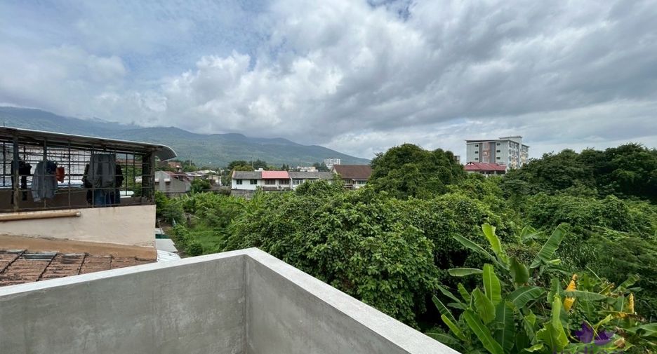 出售 3 卧室 联排别墅 在 Mueang Chiang Mai, Chiang Mai