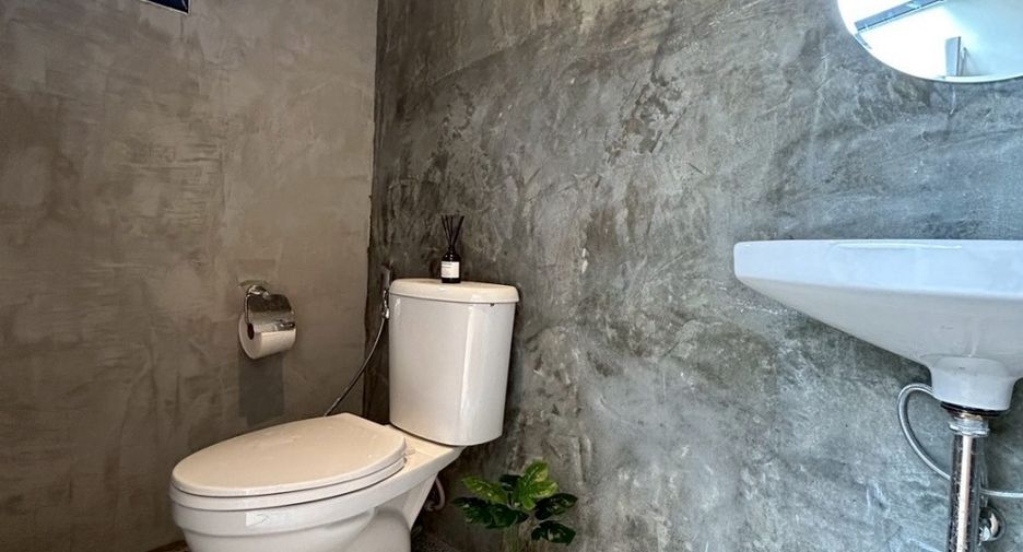 出售 3 卧室 联排别墅 在 Mueang Chiang Mai, Chiang Mai