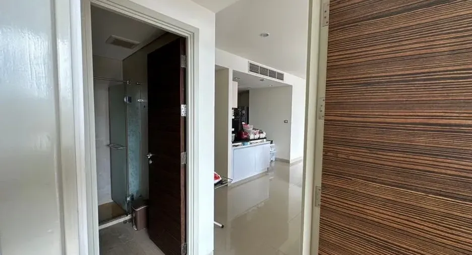 À vendre 3 chambres condo à Khlong San, Bangkok
