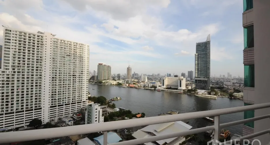 À vendre 3 chambres condo à Khlong San, Bangkok