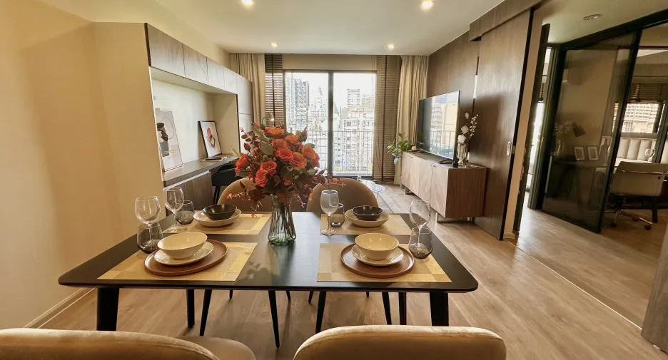 For rent 1 bed condo in Pathum Wan, Bangkok