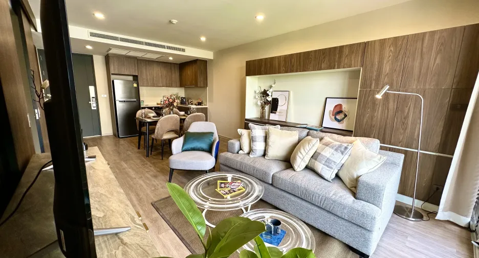 For rent 1 bed condo in Pathum Wan, Bangkok