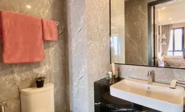 For rent 1 bed condo in Pathum Wan, Bangkok
