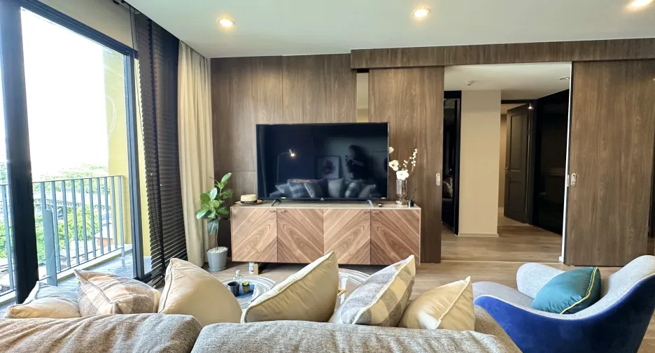 For rent 1 bed condo in Pathum Wan, Bangkok