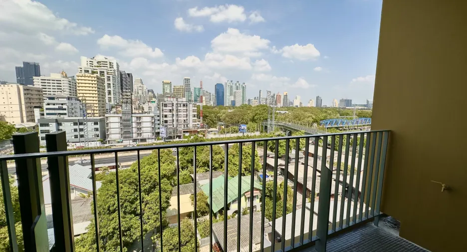 For rent 1 bed condo in Pathum Wan, Bangkok