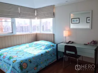 出租 和 出售 2 卧室 公寓 在 Yan Nawa, 曼谷