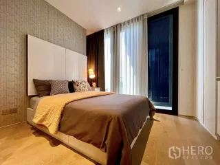 For rent 2 bedrooms condo in Bang Rak, Bangkok