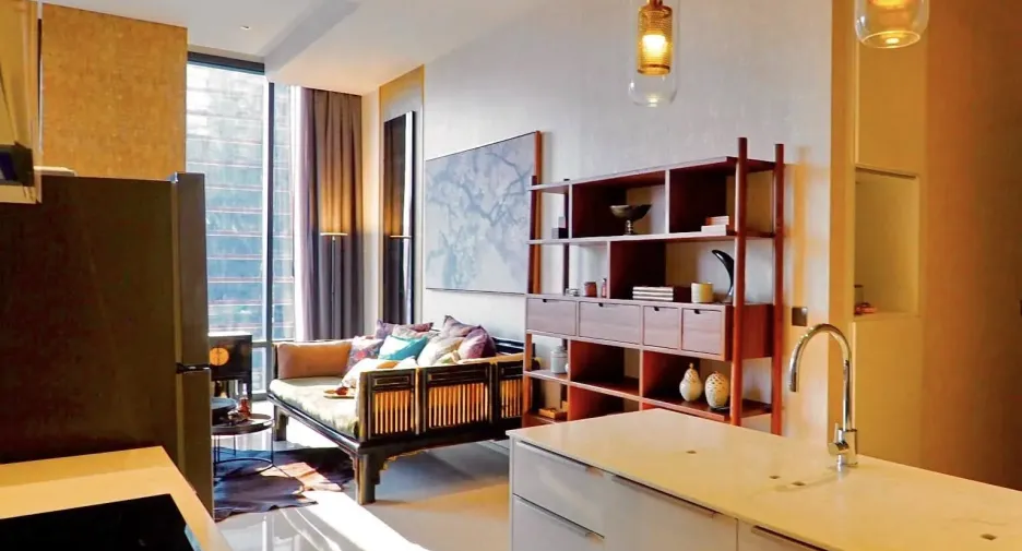 For rent 2 bedrooms condo in Bang Rak, Bangkok