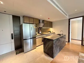 Wohnung zur Miete mit 2 Zimmer in Watthana, Bangkok