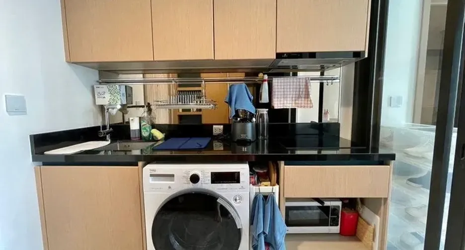 For rent and for sale 1 bed condo in Suan Luang, Bangkok