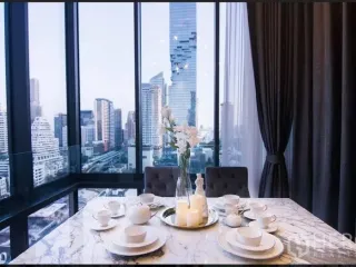 À louer 2 chambres condo à Bang Rak, Bangkok