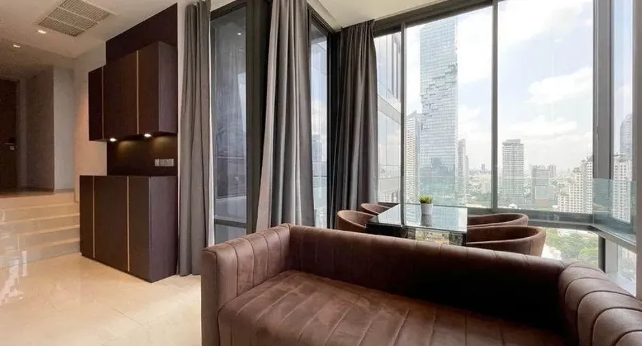 For rent 2 bedrooms condo in Bang Rak, Bangkok