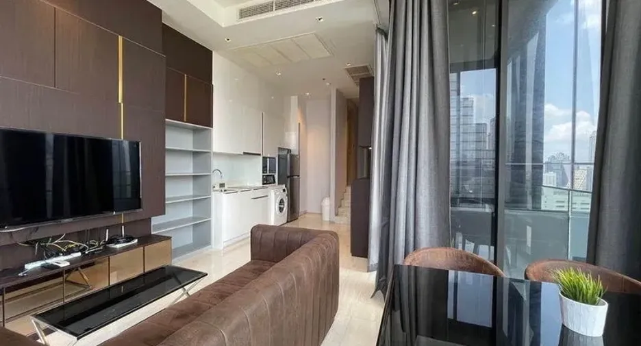 For rent 2 bedrooms condo in Bang Rak, Bangkok