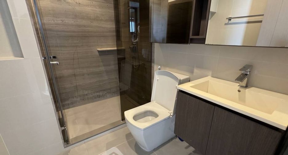 For rent 2 ベッドルーム condo in Khlong Toei, Bangkok