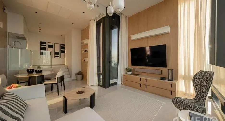 Wohnung zur Miete mit 2 Zimmer in Bang Rak, Bangkok