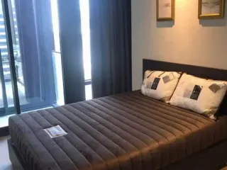 For rent 2 bedrooms condo in Bang Rak, Bangkok
