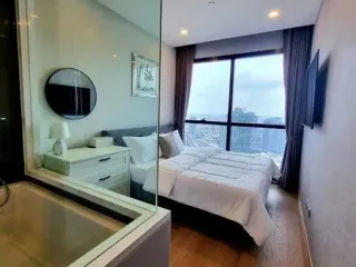 For rent 2 bedrooms condo in Bang Rak, Bangkok