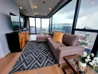 For rent 2 bedrooms condo in Bang Rak, Bangkok