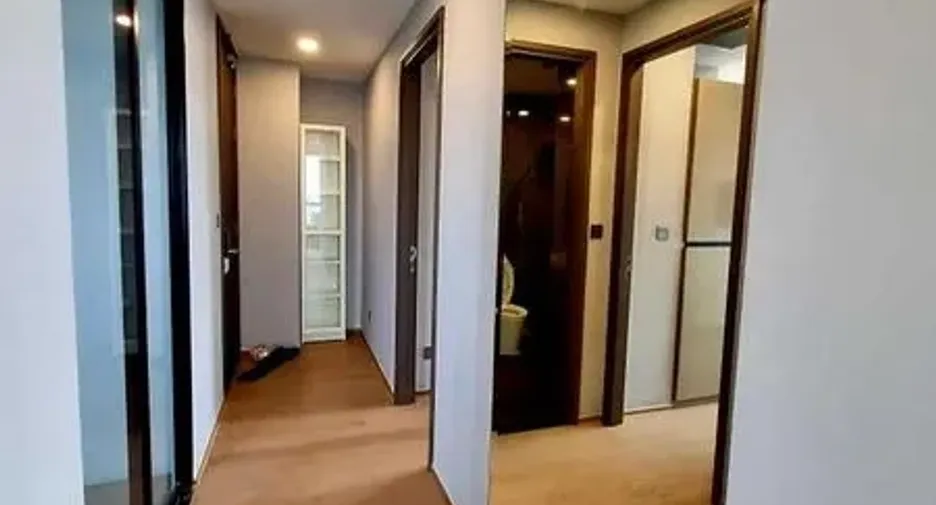 For rent 2 bedrooms condo in Bang Rak, Bangkok