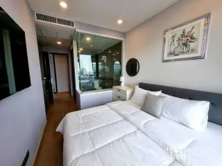 For rent 2 bedrooms condo in Bang Rak, Bangkok