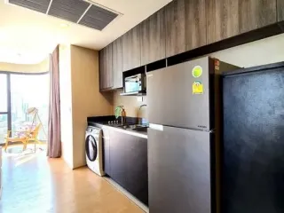 For rent 2 bedrooms condo in Bang Rak, Bangkok