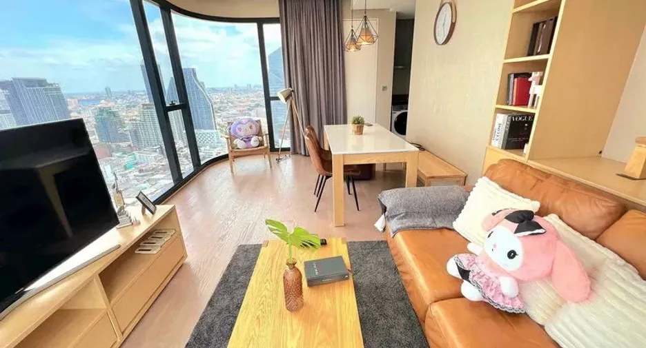 For rent 2 ベッドルーム condo in Bang Rak, Bangkok