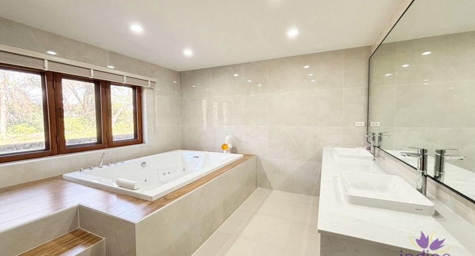For rent 2 bedrooms house in San Sai, Chiang Mai