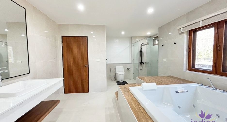 For rent 2 bedrooms house in San Sai, Chiang Mai