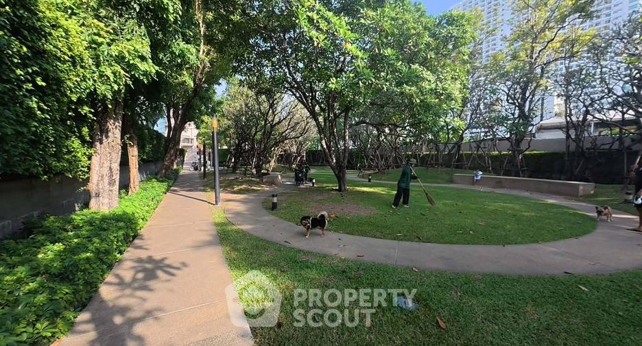For sale 3 bedrooms condo in Bang Kho Laem, Bangkok