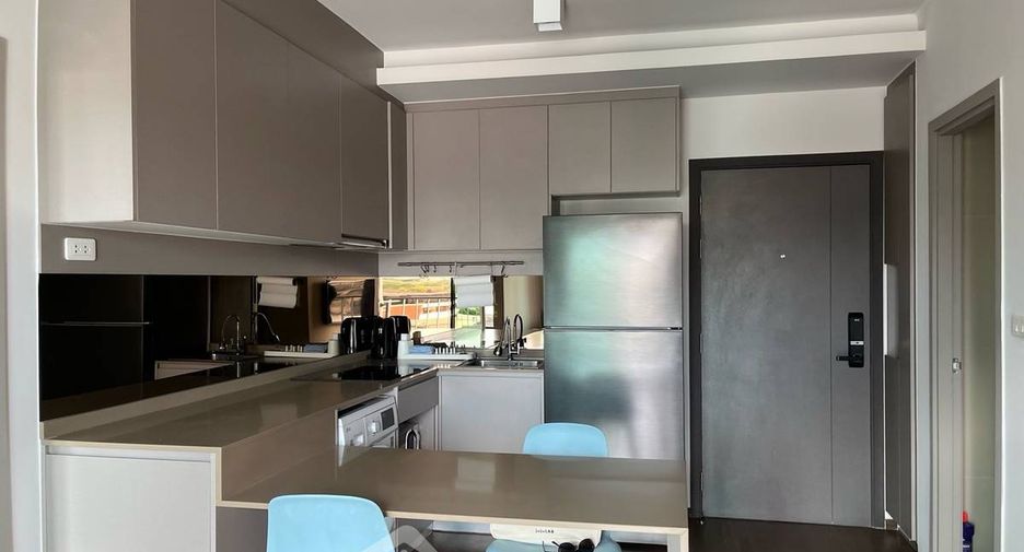 For sale 2 bedrooms condo in Phra Khanong, Bangkok