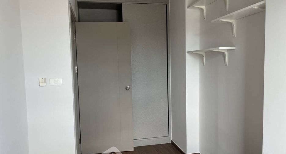 For sale 2 bedrooms condo in Phra Khanong, Bangkok