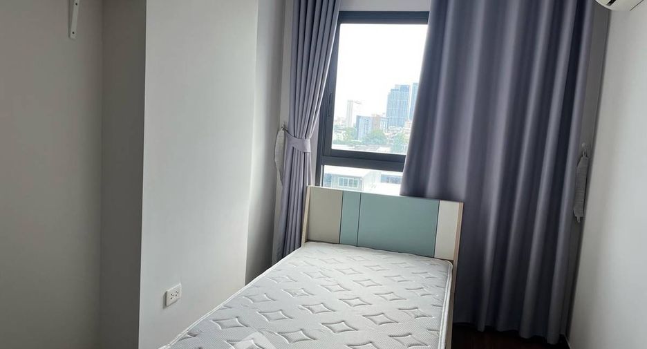 For sale 2 bedrooms condo in Phra Khanong, Bangkok