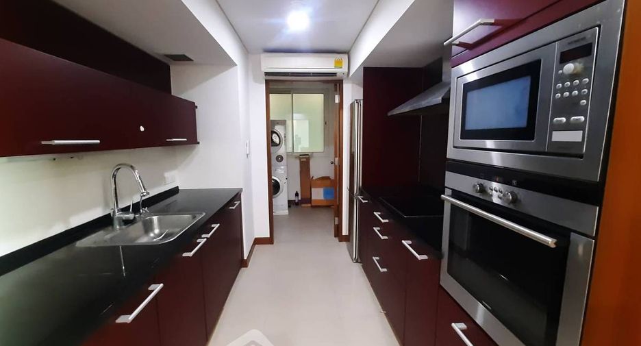 For rent and for sale 2 bedrooms condo in Pathum Wan, Bangkok