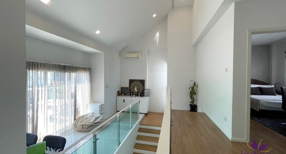 For sale 4 bedrooms house in Mae Rim, Chiang Mai