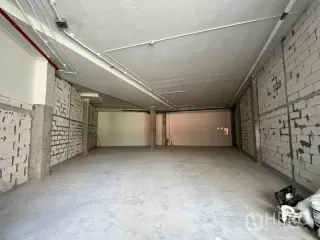 For rent retail Space in Khlong Toei, Bangkok
