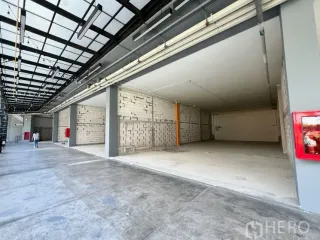 For rent retail Space in Khlong Toei, Bangkok