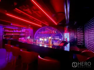 For rent retail Space in Khlong Toei, Bangkok