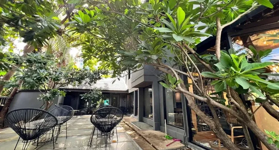 Gewerbefläche zur Miete in Watthana, Bangkok