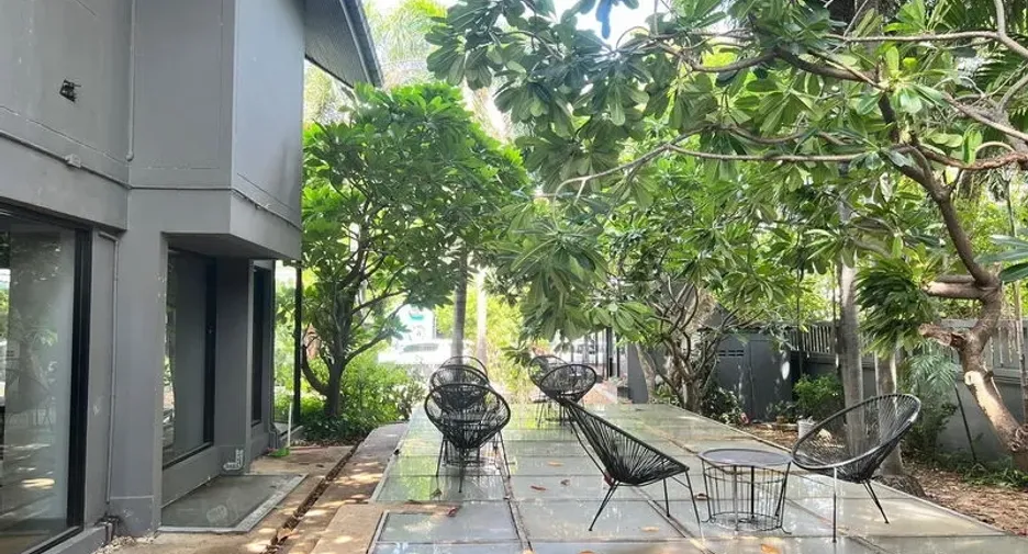 Gewerbefläche zur Miete in Watthana, Bangkok