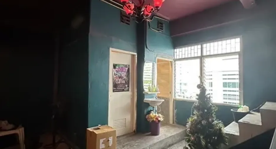 For rent retail Space in Phaya Thai, Bangkok