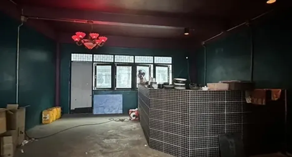 For rent retail Space in Phaya Thai, Bangkok