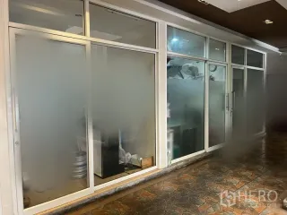 Local comercial en alquiler en Watthana, Bangkok