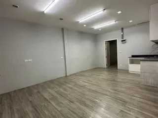 For rent retail Space in Khlong Toei, Bangkok