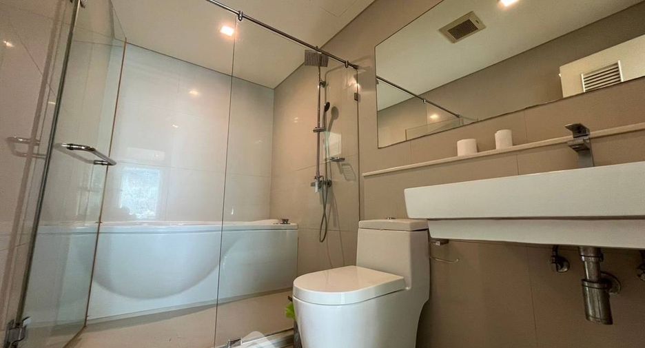 For rent 1 bed condo in Watthana, Bangkok