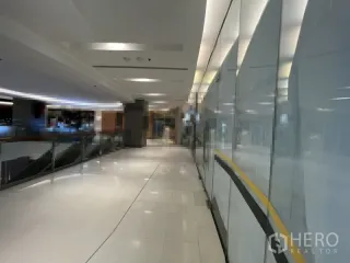 For rent retail Space in Watthana, Bangkok