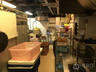 For rent retail Space in Watthana, Bangkok