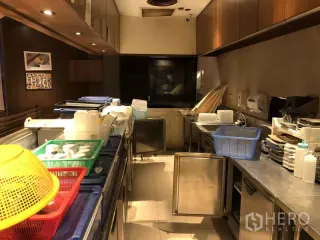 For rent retail Space in Watthana, Bangkok