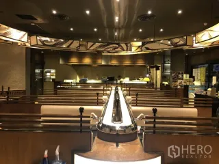 For rent retail Space in Watthana, Bangkok